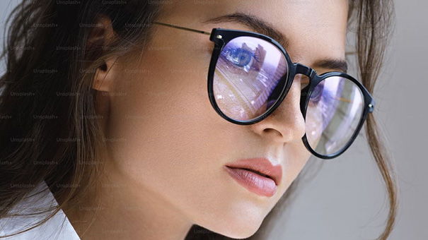 New Innovations in the Optical Industry: Photochromic Blue Light Blocking Lenses